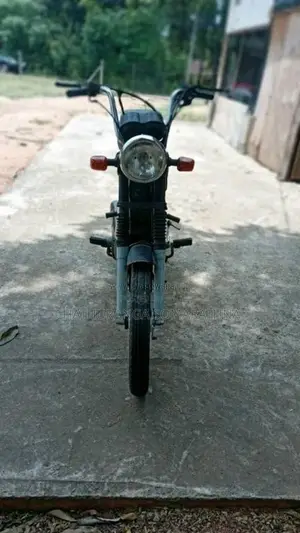 TVS XL HEAVY DUTY 2016 Motorbike (Used)