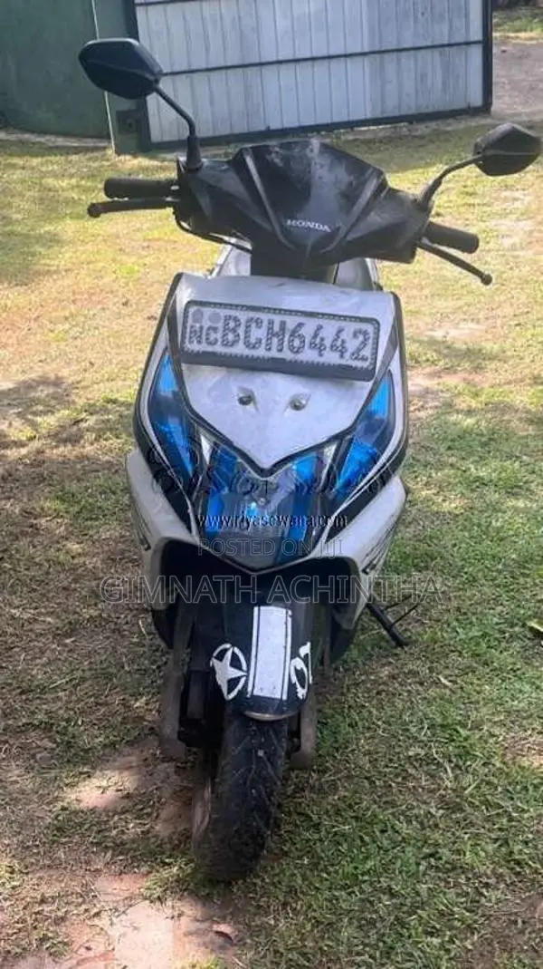 Honda Dio 2015 Motorbike (Used)