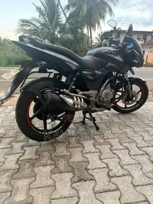Bajaj Pulsar 2016 Motorbike (Used)