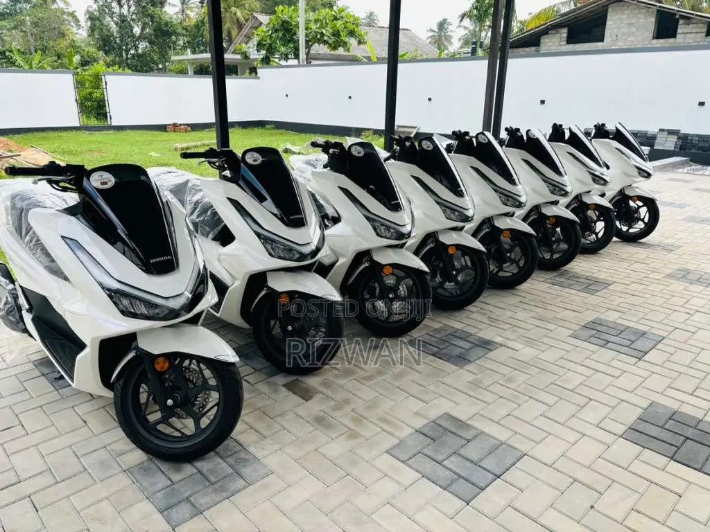 Honda Pcx 160 2025 Motorbike Brand New