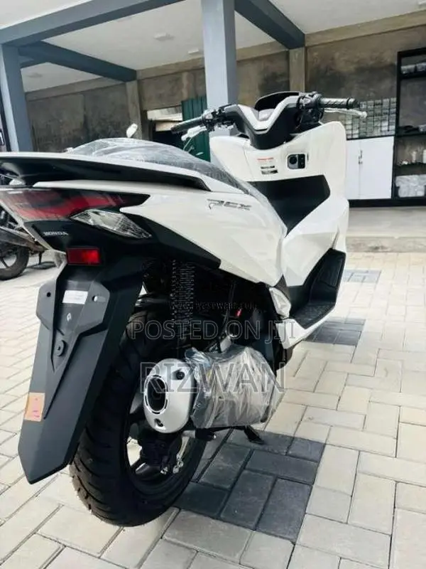 Honda Pcx 160 2025 Motorbike Brand New