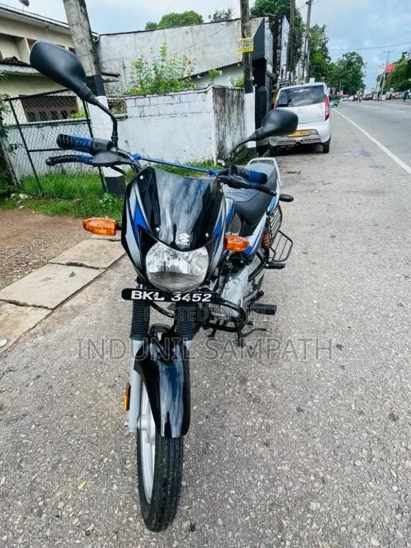 Bajaj CT-100 2025 Motorbike (Used)