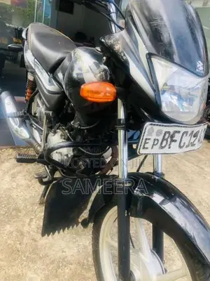 Bajaj Platina Es 2017 Motorbike (Used)