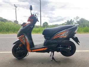 Honda Dio 2018 Motorbike (Used)