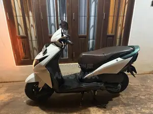 Honda Dio 2014 Motorbike (Used)