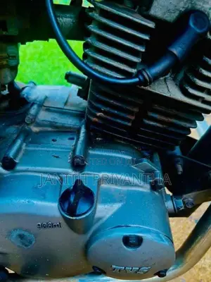 TVS Victor Gl 2004 Motorbike (Used)