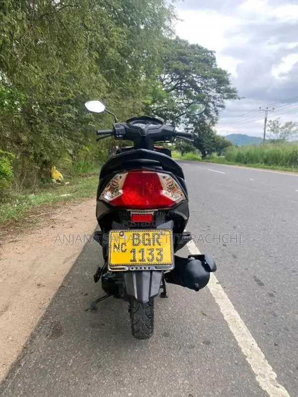 Honda Dio 2018 Motorbike (Used)