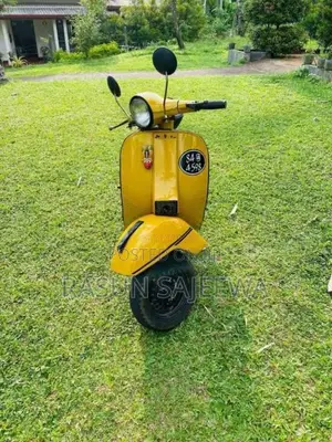 Vespa PX150 1980 Motorbike (Used)