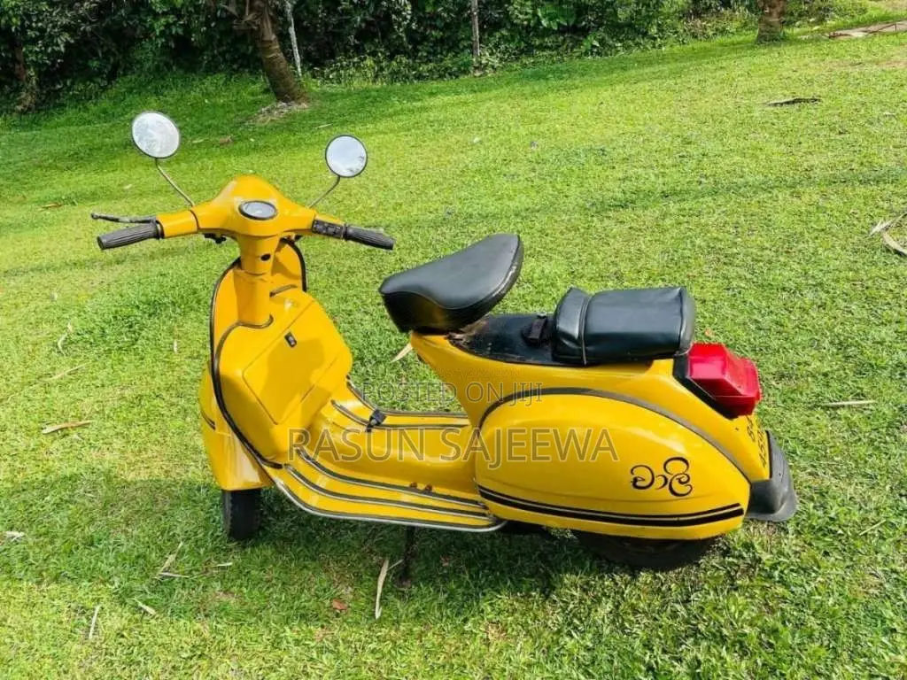 Vespa PX150 1980 Motorbike (Used)