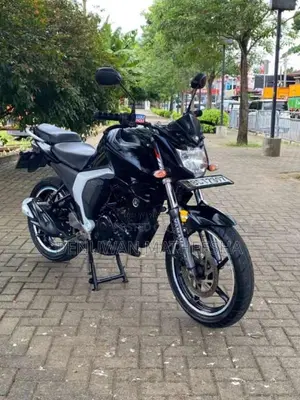 Yamaha FZ 2015 Motorbike (Used)