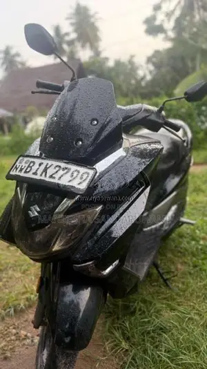 Suzuki BURGMAN 2019 Motorbike (Used)