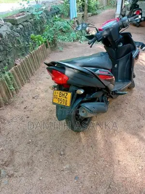 Yamaha Ray Zr 2019 Motorbike (Used)