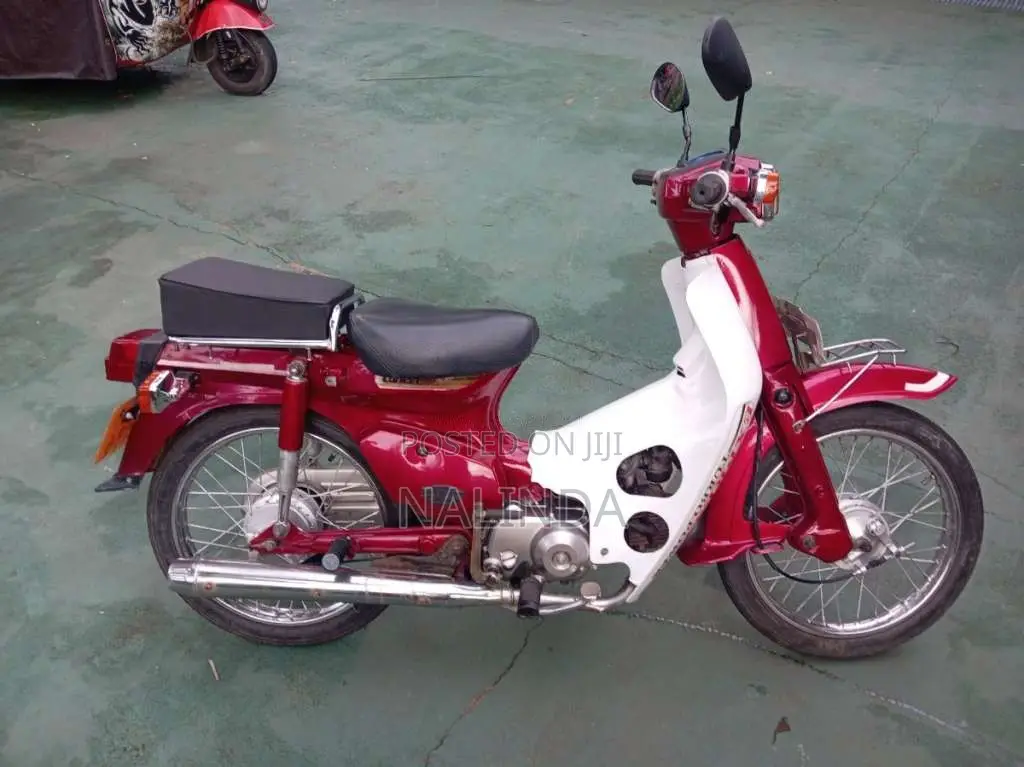 Loncin Super Cub 2010 Motorbike (Used)
