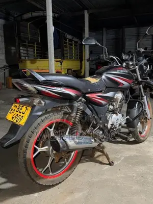 Bajaj Discover 125 2016 Motorbike (Used)