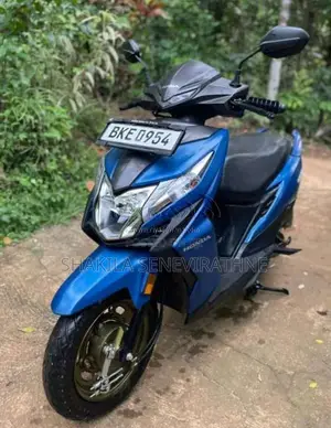 Honda Dio 2025 Motorbike (Used)