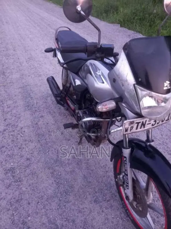 Bajaj Platina 100 2006 Motorbike (Used)