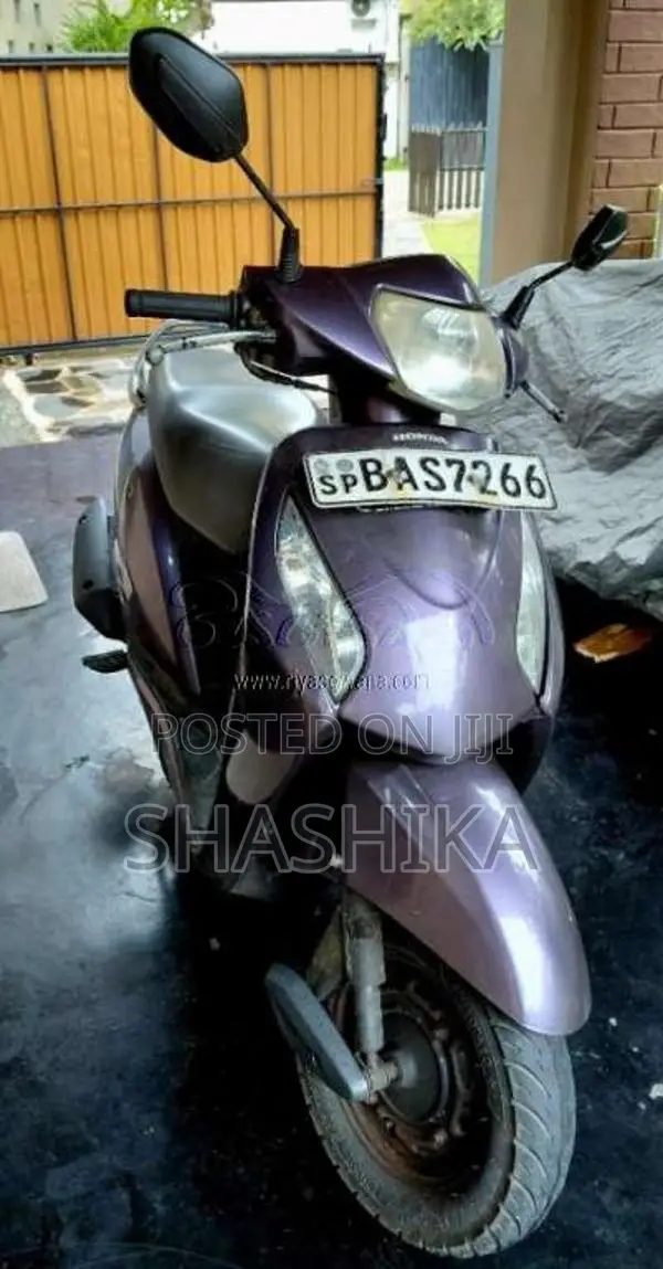 Honda Activa 2014 Motorbike (Used)