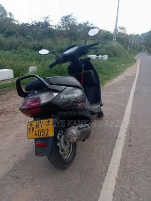 Hero Pleasure 2012 Motorbike (Used)