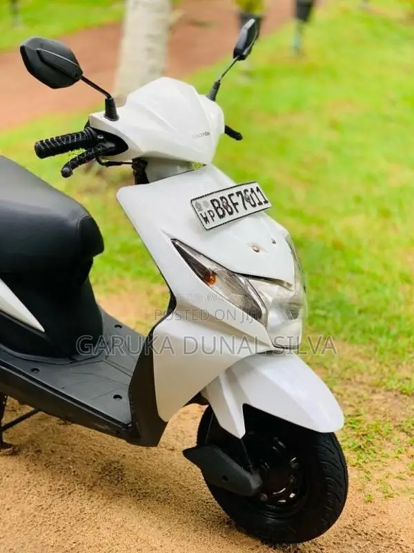 Honda Dio 2014 Motorbike (Used)