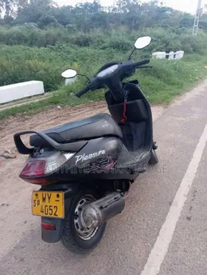 Hero Pleasure 2012 Motorbike (Used)