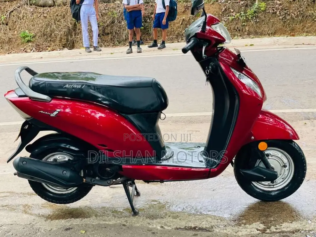 Honda Activa 2013 Motorbike (Used)