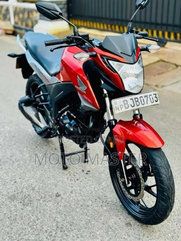Honda Hornet 2021 Motorbike (Used)