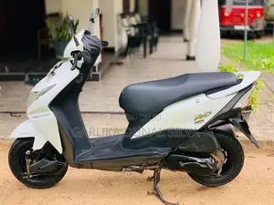 Honda Dio 2014 Motorbike (Used)