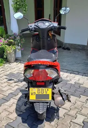 Honda Dio 2015 Motorbike (Used)