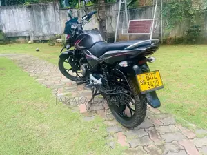 Bajaj DISCOVER 125 2015 Motorbike (Used)