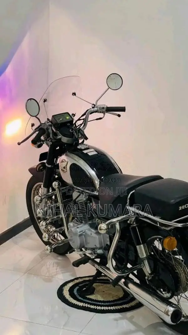 Honda CD125 1995 Motorbike (Used)