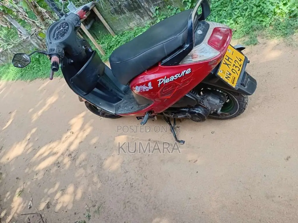 Hero Pleasure 2011 Motorbike (Used)