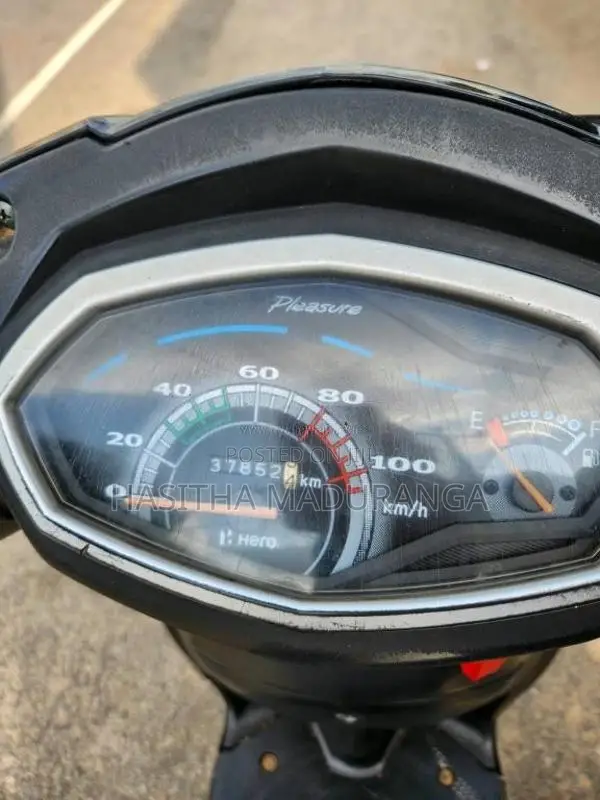 Hero Pleasure 2017 Motorbike (Used)