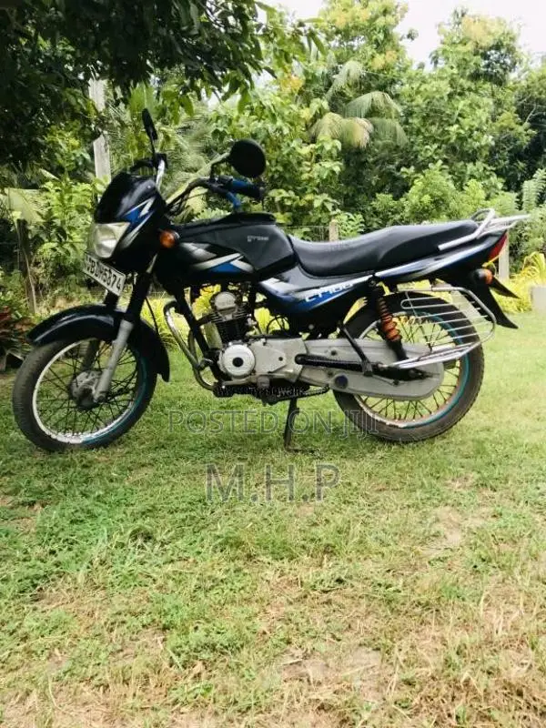 Bajaj CT-100 2015 Motorbike (Used)