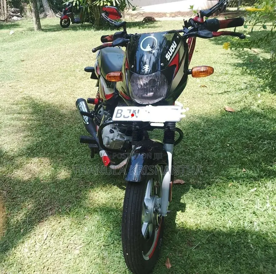Bajaj CT-100 2025 Motorbike (Used)