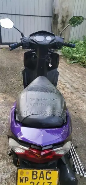 Honda Dio 2012 Motorbike (Used)