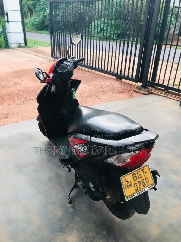 Honda Dio 2018 Motorbike (Used)
