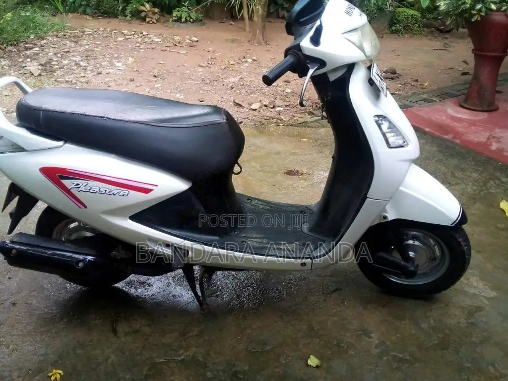 Hero Pleasure 2012 Motorbike (Used)