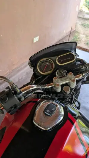 Bajaj V15 2016 Motorbike (Used)