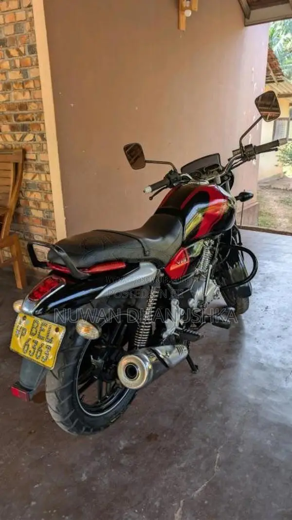 Bajaj V15 2016 Motorbike (Used)