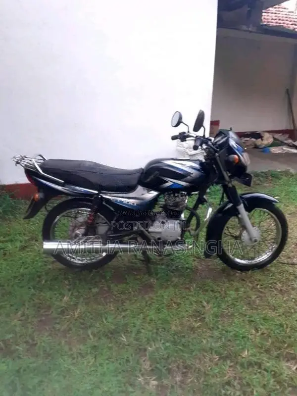 Bajaj CT-100 2015 Motorbike (Used)