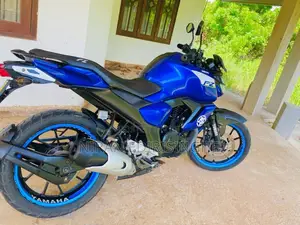 Yamaha FZ Version 3.0 2019 Motorbike (Used)