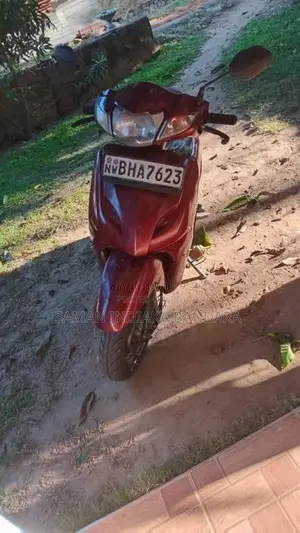 Honda Activa 2015 Motorbike (Used)