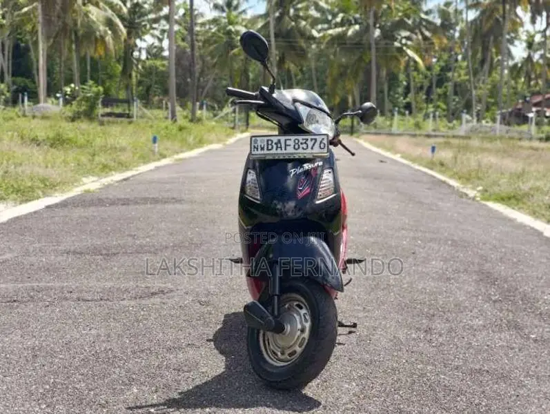 Hero Pleasure 2013 Motorbike (Used)