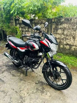 Bajaj Discover 2024 Motorbike (Used)