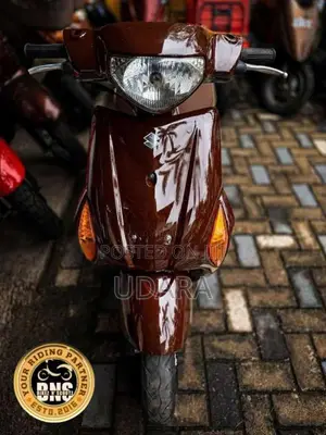 Suzuki Japan LETS 5 2023 Motorbike Unregistered (Recondition)