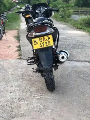 Hero-Honda CBZ 2014 Motorbike (Used)