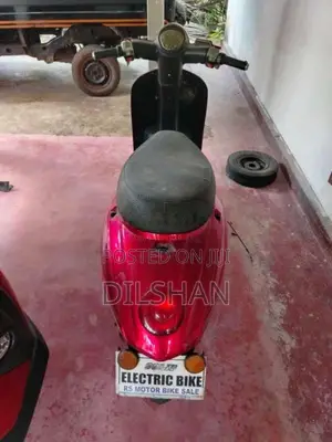 Yadea Solid 2021 Motorbike (Used)