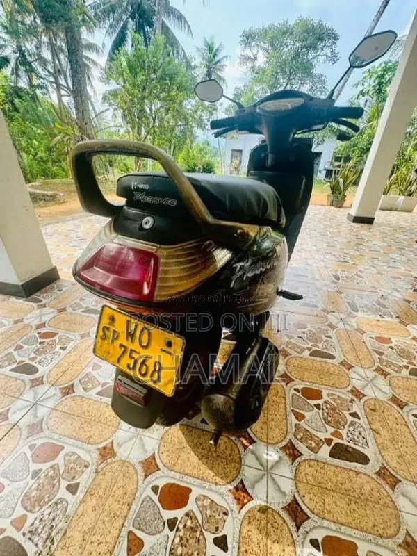 Hero Pleasure 2011 Motorbike (Used)
