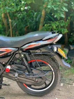 Bajaj Discover 100 2010 Motorbike (Used)