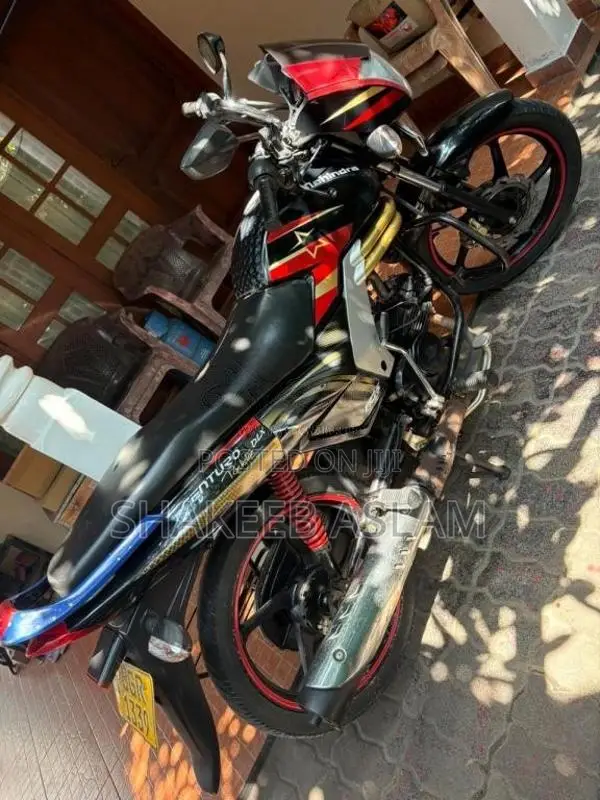 Mahindra Rockstar 2018 Motorbike (Used)